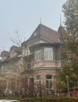 Stilvolles Wohnen in der begehrten Lage von Stuttgart-Degerloch - Stuttgart