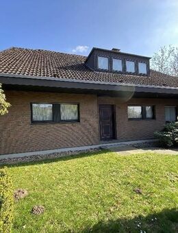 Neuss - freistehendes Einfamilienhaus mit Garten, direkt am Erftbogen! Provisionsfrei! - Neuss