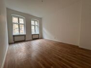 Moabit: Kaiserin-Augusta-Alle: ERSTBEZUG: 2-Zi-AB-Whg, HH 2. OG, ca 53 m² per SOFORT zu VERKAUFEN - Berlin