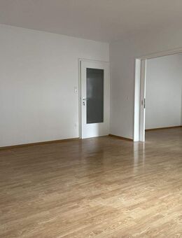 Zentrale 3-Zimmerwohnung mit Balkon im Frauenland - Würzburg