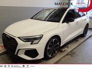 Audi S3, 2.0 TFSI Limousine Black, Jahr 2023 - Wackersdorf