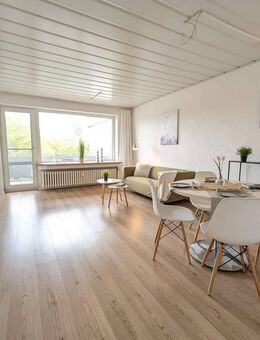 Provisionsfrei- Attraktive Eigentumswohnung mit zwei Garagen in Voerde - Voerde (Niederrhein)