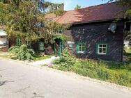 Liebhaberobjekt- ehemaliges Bauernhaus in ruhiger, idyllischer Lage - Hohenau