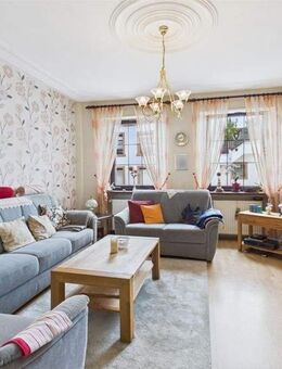 PERL: GEPFLEGTES WOHNHAUS / 4 SCHLAFZIMMER/ 2 BÄDER / GARTEN UND GARAGE - Perl