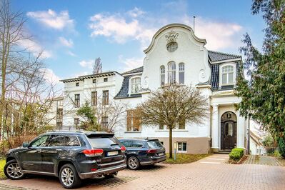 Historische Erwerbsmöglichkeit: Ehemalige Senatorenvilla mit attraktiver Rendite