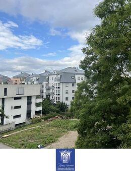 Himmlische Wohnung mit großer Dachterrasse, Fußbodenheizung und Lift! - Dresden