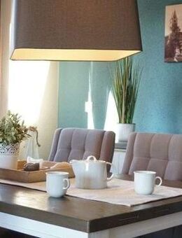 Befristete Wintervermietung: 3-Zimmerwohnung mit Bergsicht im Zentrum von Meersburg - Meersburg