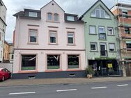 Sehr schönes Mehrfamilienhaus mit Gewerbe - Limburg (Lahn)