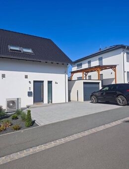 Neuwertige Doppelhaushälfte zu vermieten - Pommersfelden