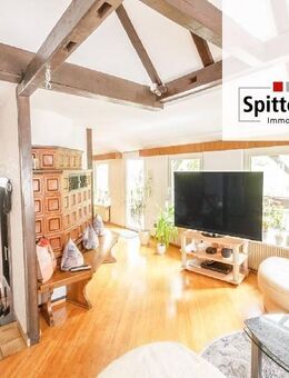 Familienfreundliches Zwei-/Dreifamilienhaus - Ausblick, ruhige Lage, sonniger Garten - viel Platz! - Schramberg