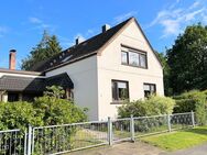 PURNHAGEN-IMMOBILIEN - Gepflegtes 3-Familienhaus in Sackgassenlage auf großem Grundstück von Farge! - Bremen