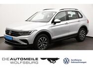 VW Tiguan, 2.0 TDI Life Stand, Jahr 2023 - Wolfsburg