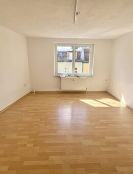 Bezugsfreie 2-Zimmer-Wohnung mitten in Adlershof - Berlin