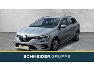 Renault Megane, Grandtour TCe 140, Jahr 2022 - Mittweida