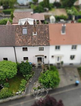 Großzügig und vielseitig nutzbar - Doppelhaushälfte in ruhiger Lage von Volkach - Volkach