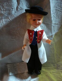 Souvenier Sammler Puppe 18cm - Friedrichsdorf