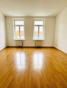 attraktive 2-Raum Wohnung mit Balkon *** TOP *** in Leipzig Liebertwolkwitz mit Stellplatz "Liebevoll saniertes & gepflegtes Gründerzeithaus" - Leipzig