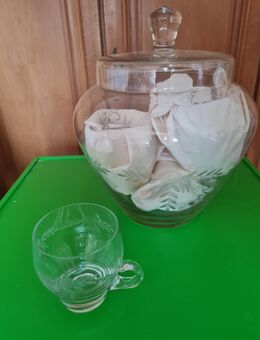 Hübsches Bowle Punsch Service aus Glas mit 10 Gläsern - Gründau