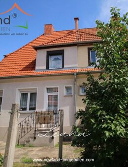 Pärchenglück in den eigenen vier Wänden! Zentral und ruhig gelegen! - Leuna