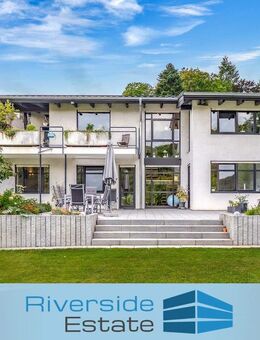 Helles EFH mit PV und modernem Grundriss - die A2 und Region Hannover in wenigen Minuten erreichbar! - Hessisch Oldendorf