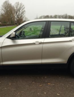 Verkaufe BMW X3, F25, EZ 2012, 191900 Km, Motor 2,0 Ltr./135 kW, Benzin, Automatikgetriebe. - Wiesbaden