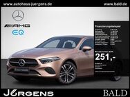 Mercedes A 200, Progressive Wide 17, Jahr 2023 - Altenkirchen (Westerwald)