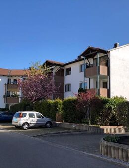 Schöne Wohnung mit Balkon in Mering - Mering