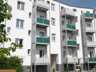 Sonnige 2-Raum-Wohnung mit Süd-Balkon und Einbauküche - Chemnitz