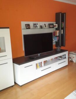 Möblierte - Wunderschöne helle Dachgeschosswohnung - Leipzig