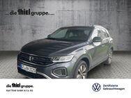 VW T-Roc, 1.5 l TSI Life Move, Jahr 2023 - Rheda-Wiedenbrück
