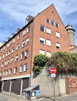*Frisch modernisiert - grosszügig - hell - Top Lage unterhalb der Burg* - Nürnberg
