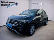 VW T-Cross, 1.0 TSI Life, Jahr 2023 - Walldorf (Baden-Württemberg)