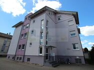 Modernes Wohnen in ruhiger Lage: 4,5 Zimmer Eigentumswohnung mit Sonnen- und Aussichtsbalkon in Hüfingen! - Hüfingen