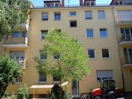 Provisionsfreie, geräumige und helle 1-Zimmer-Wohnung mit Balkon in Nürnberg - Nürnberg