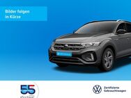 VW Touran, 2.0 TDI UNITED APP-CONN, Jahr 2021 - Eiselfing