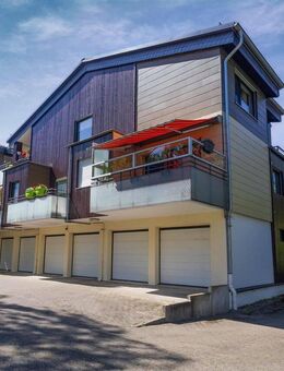 Modernisierte 2-Zimmer-Wohnung in ausgezeichneter Stadtnaher Lage, eigener Garage & Balkon - Bad Harzburg