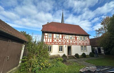 Historisches Fachwerkhaus mit großem Grundstück und vielen Möglichkeiten