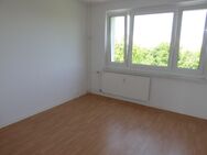 * Singlewohnung * 15.04.25 * Einbauküche * - Halle (Saale)