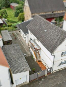 Hundeliebhaber aufgepasst: Gut nutzbares Wohnhaus, Hundezwinger, Garage, Nebengebäude, großer Garten - Wölfersheim