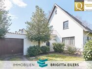 OHNE Käuferprovision: Großes Einfamilienhaus mit reizvollem Terrassenhof & Garage in zentraler Lage - Achim