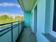 Wir sanieren für Sie: 3-Zimmerwohnung mit Balkon und Aufzug! - Dresden