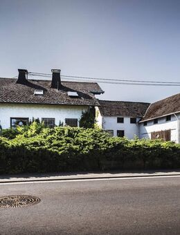 Mehr als nur ein Zuhause - Anwesen mit Scheunen und großem Grundstück - Breitscheid (Landkreis Neuwied)
