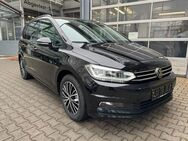 VW Touran, 1.5 TSI Comfortline --- Comfortline, Jahr 2024 - Frankfurt (Main)