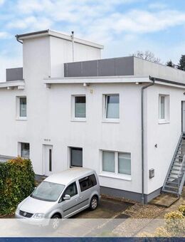 Oldenburg: Attraktives Mehrfamilienhaus mit drei Wohneinheiten in guter Wohnlage! Obj.9190 - Oldenburg