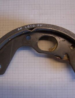 MB618914 Bremsbacke hinten links Mitsubishi Pajero Sport K94W,K96W,.... - Hannover Vahrenwald-List