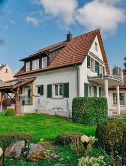 Schmuckstück in zeitloser Architektur! - Rielasingen-Worblingen