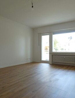 Top sanierte 3 Zimmer-Wohnung mit Balkon! *** - Mülheim (Ruhr)