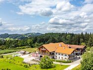 Bauernhaus und Chalet der Luxusklasse: mit Bergblick und Außenpool - Siegsdorf