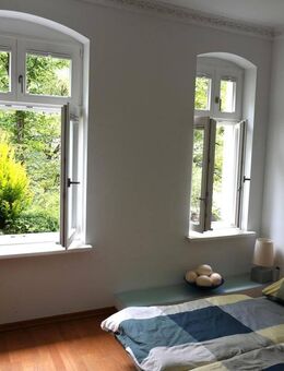 Traumhafte Maisonette-Dachgeschosswohnung mit Ost- und Westbalkon in ruhiger Hoflage nahe Ku'damm - Berlin