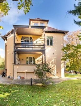 Wo Vergangenheit Glanz verleiht - Jugendstilvilla in einer der schönsten Alleen Weimars - Weimar